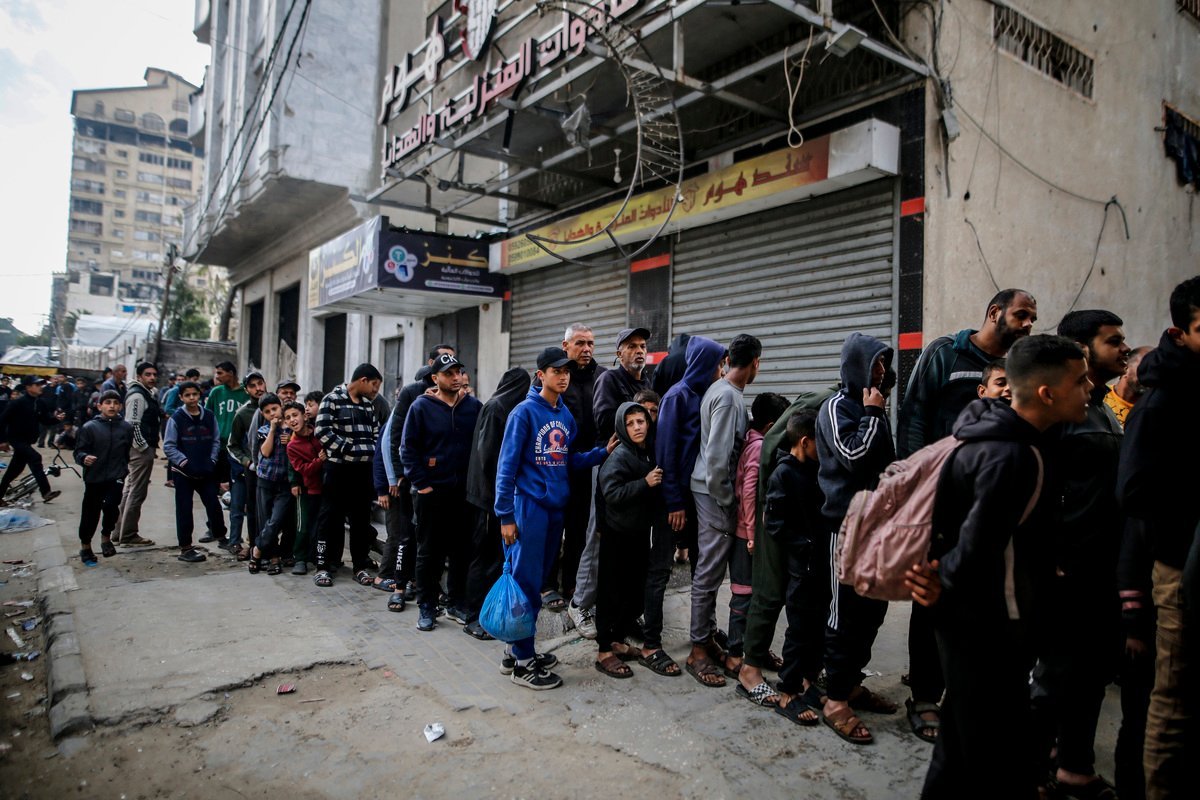 Fuel Crisis Cripples Gaza Hospitals Amid Ongoing Conflict