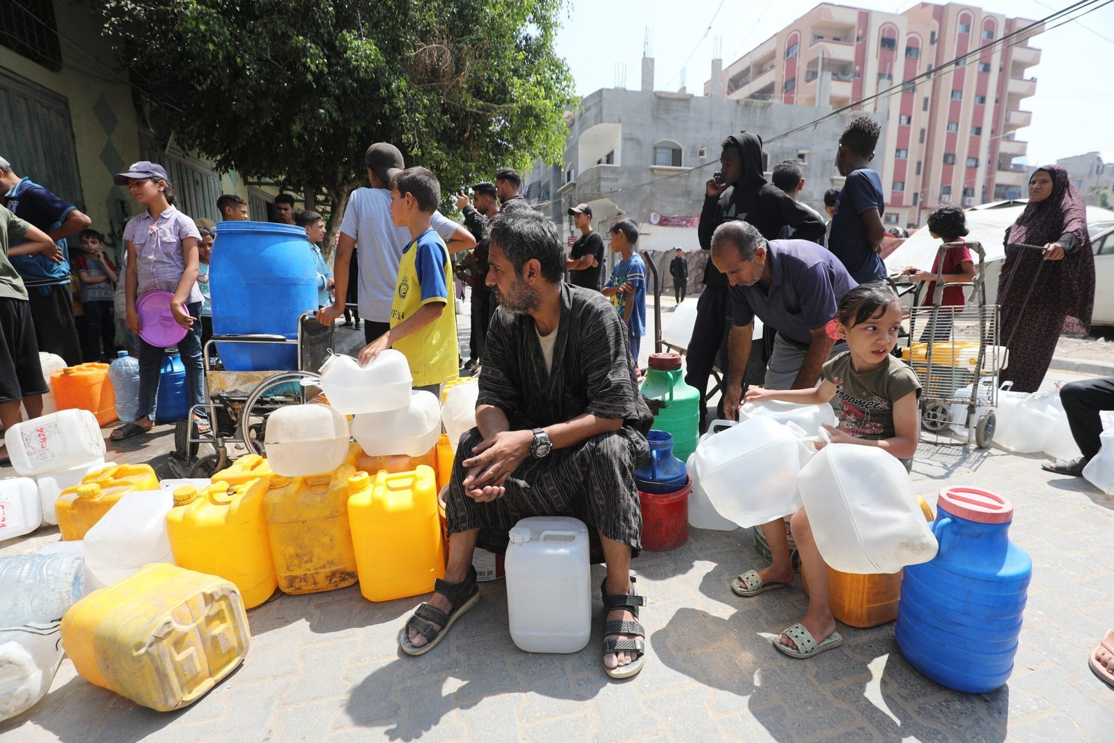 Gaza Water Crisis Deepens as Infrastructure Collapses