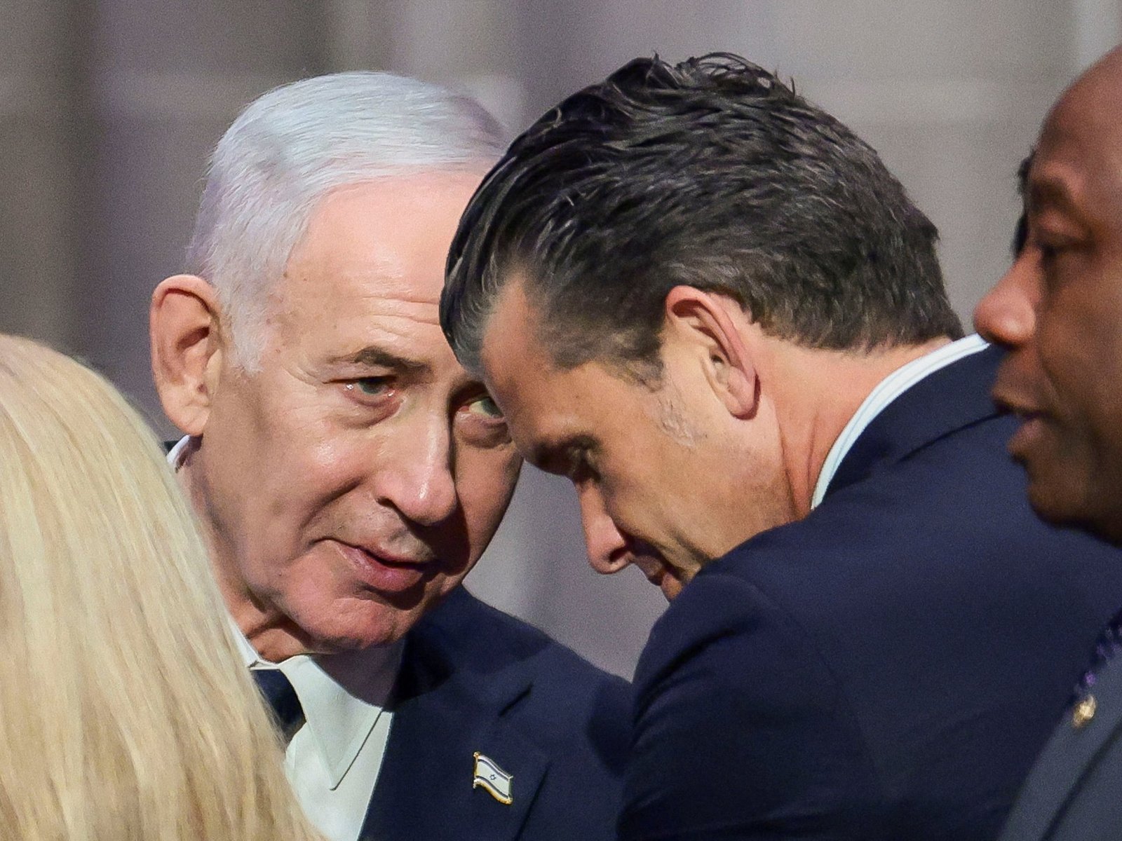 US Defense Secretary meets Netanyahu in unannounced Israel visit